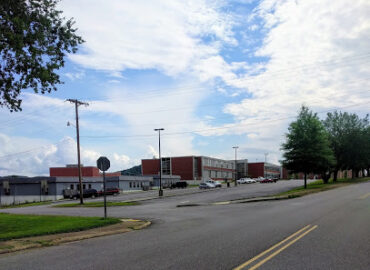 Oak Ridge High School