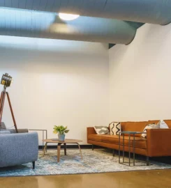 Venture X Chicago – Oak Brook