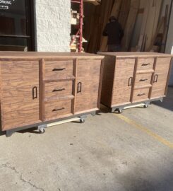 Wood shop for hire