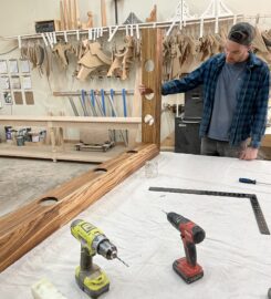 Wood shop for hire