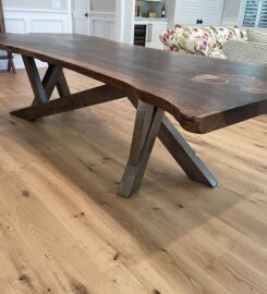 Wood shop for hire